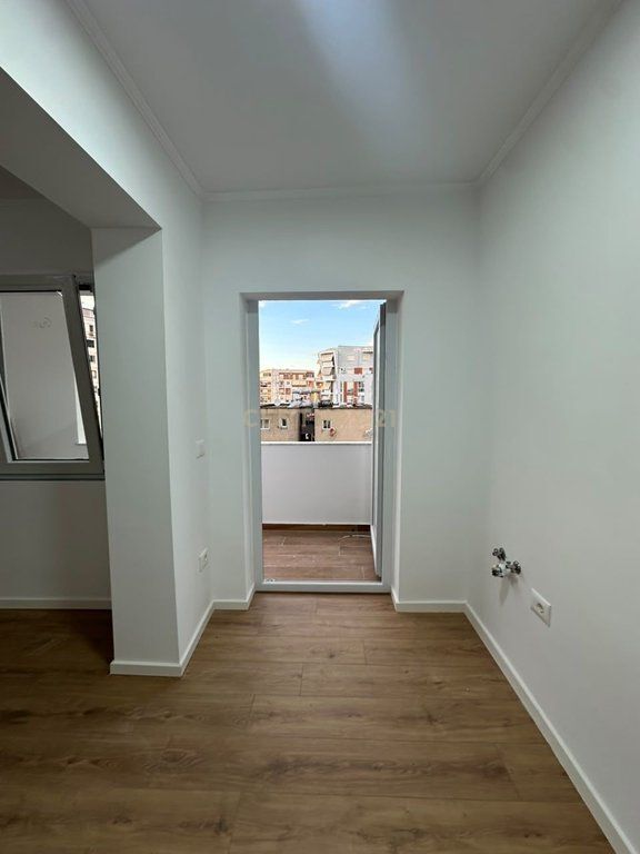 Apartment 1+1 For Sale at the former Electric Market, Tirana - 137000€ | 63 m² 137,000 € 126,000,000 Lek