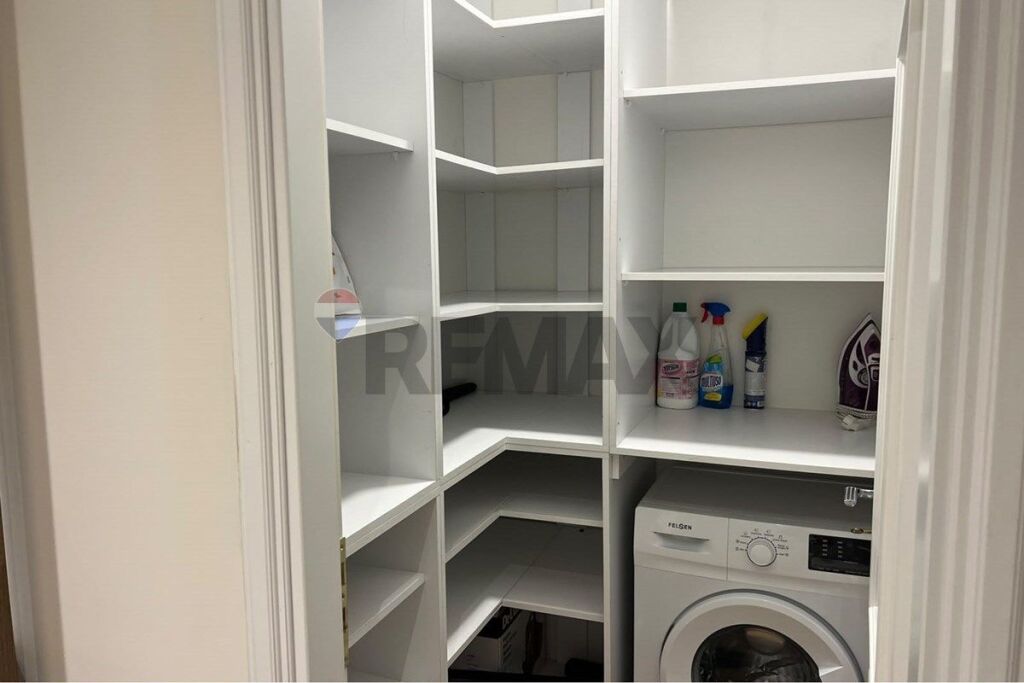 Apartament 2+1 me qira prane Petronini Luarasi