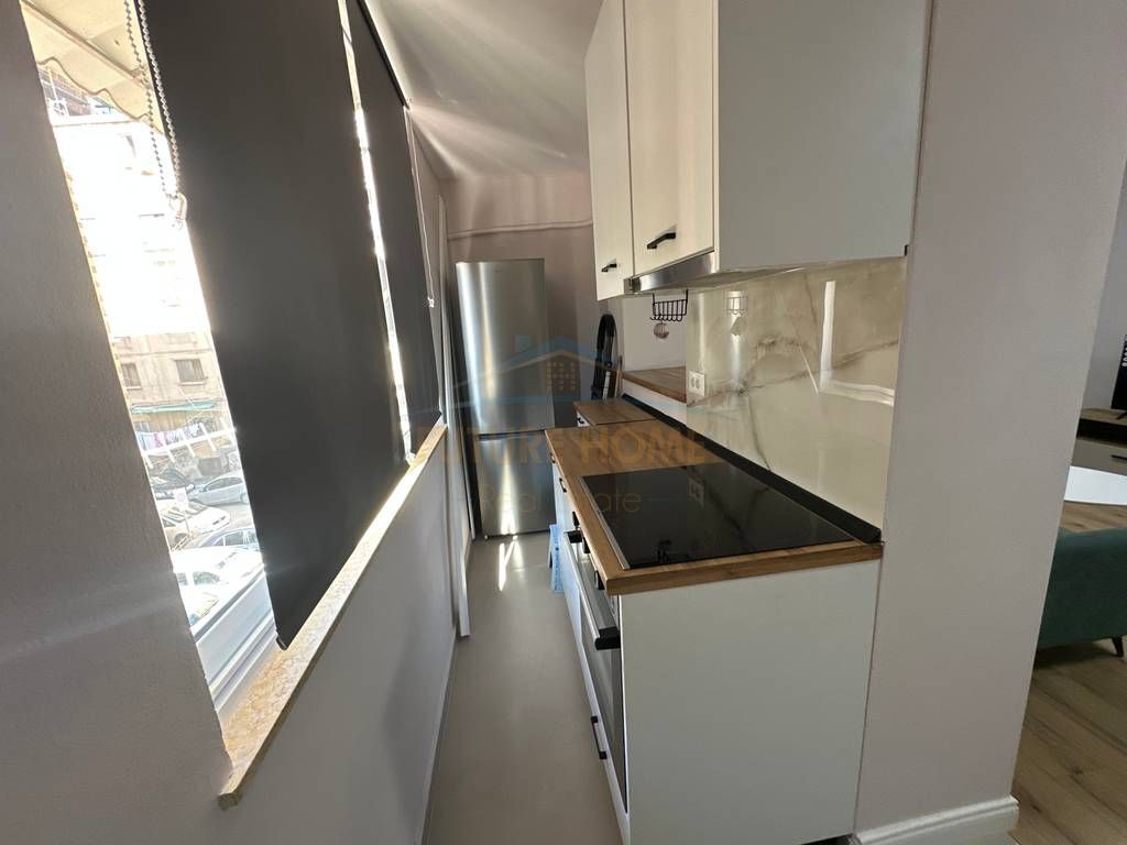 For sale, Apartment 1+1, Ali Demi, School 1 May, Tirana