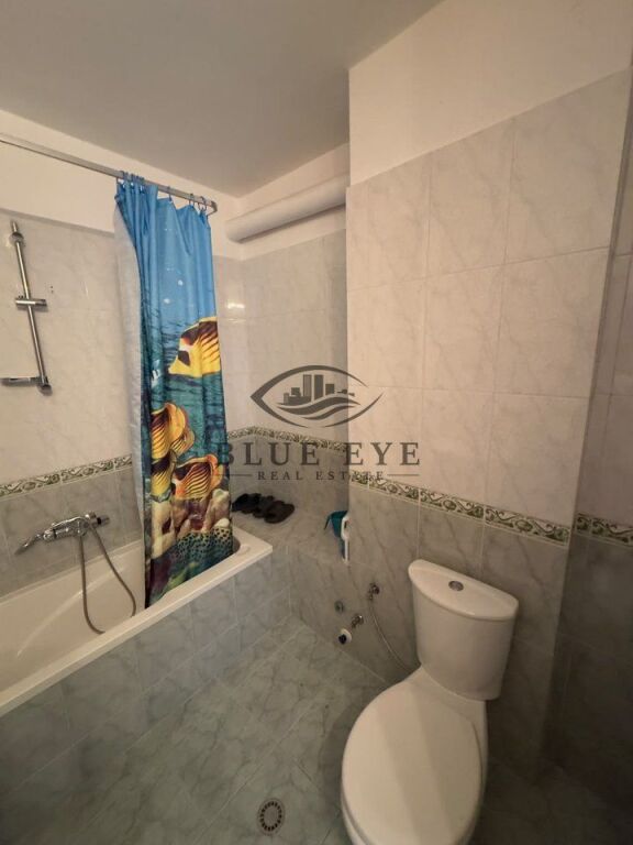 APARTAMENT 2+1+2 ME QIRA – STACIONI I TRENIT!