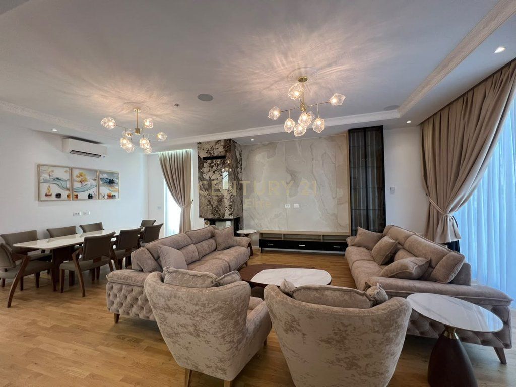 VILLA DI LUSSO IN AFFITTO VICINO A TEG !