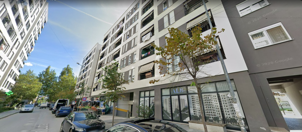 🏢Locale commerciale esclusivo in vendita – Via 5 Maggio🗝️