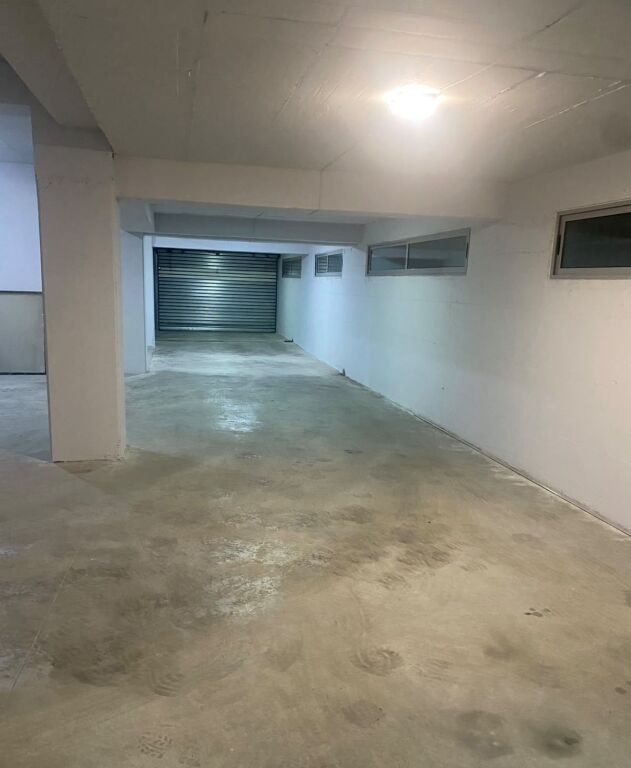 Qera | Magazinë | Astir | 3000 €/muaj