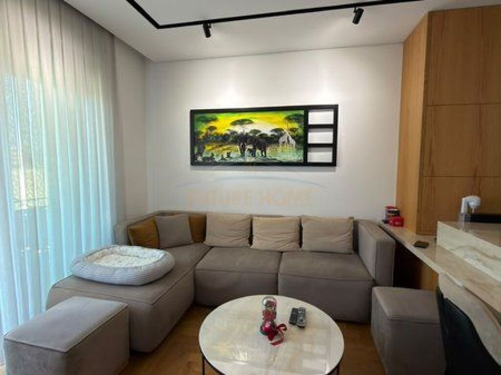 In vendita, Appartamento 2+1+2+ Posto Auto, G&amp;P Residence, Selite, Tirana