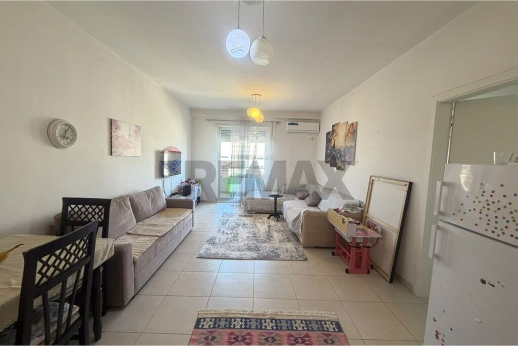 Apartament 2+1+2 per shitje Kinostudio