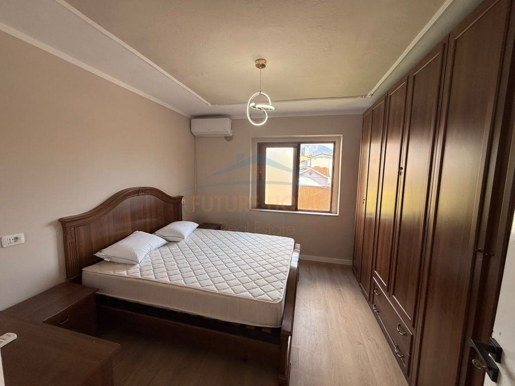 Shitet, Apartament 2+1, Stadiumi Dinamo, Tiranë