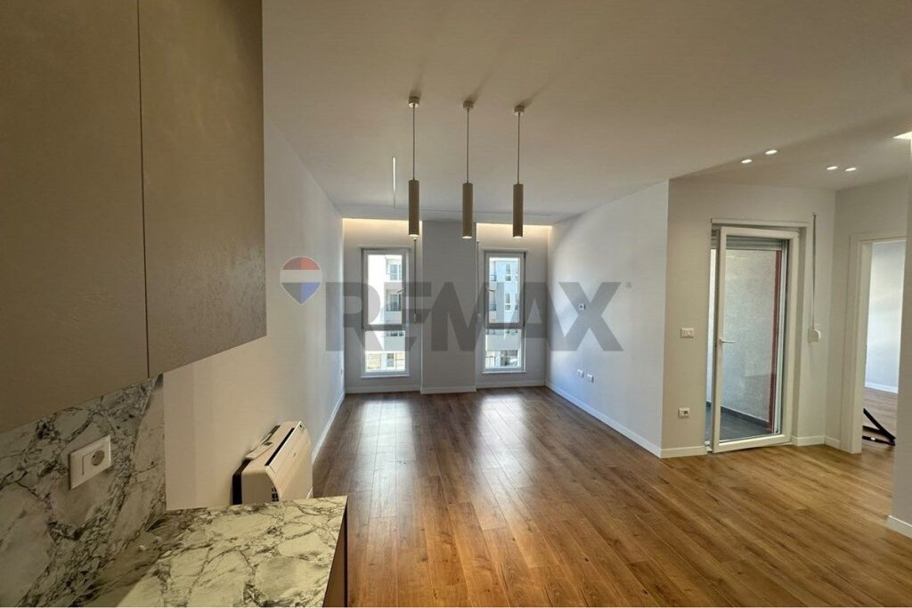 Apartament - Për Qira - Univers City, Tiranë(ID: 530261060-2140)