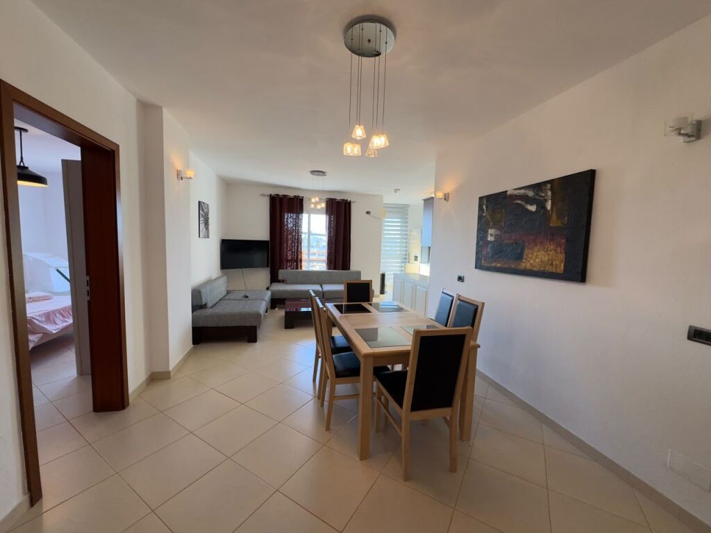 APARTAMENT 2+1+2 ME QIRA – STACIONI I TRENIT