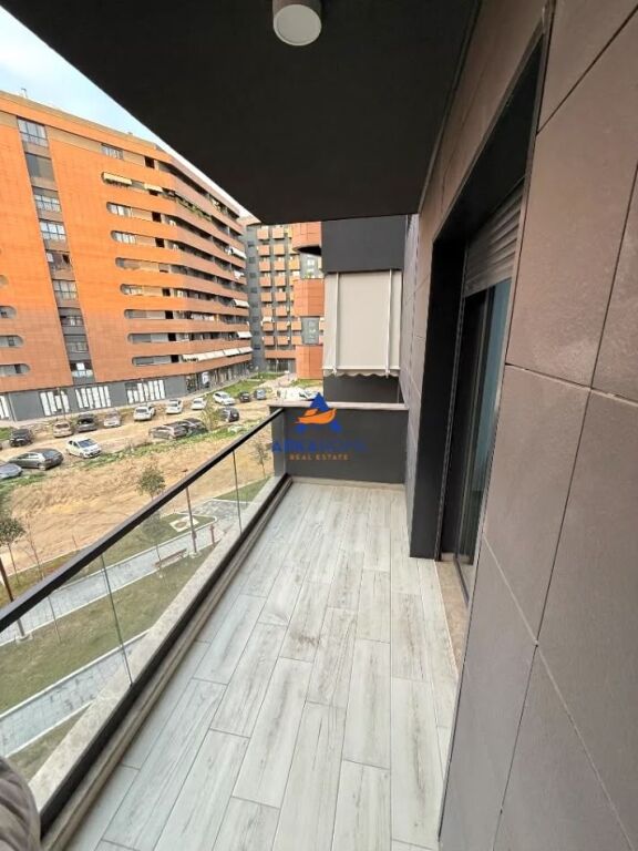 AFFITTASI APPARTAMENTO 2+1+2+PARCHEGGIO "AL COMPLESSO OASIS, NUOVO ANELLO" 60.000 LEKE