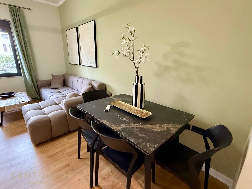 JEPET ME QIRA APARTAMENT 3+1 (KAT VILE), KTHESA E KAMZËS!