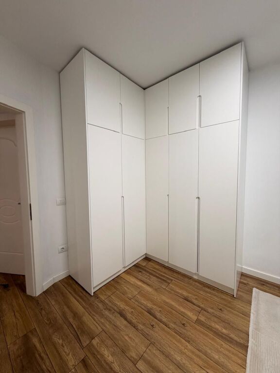Appartamento 2+1 in affitto ad Astir in un palazzo vicino alla rotatoria.