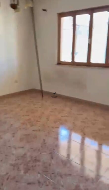 VILLA IN AFFITTO 3 PIANI ALLIAS 200.000 LEKE FH-95136
