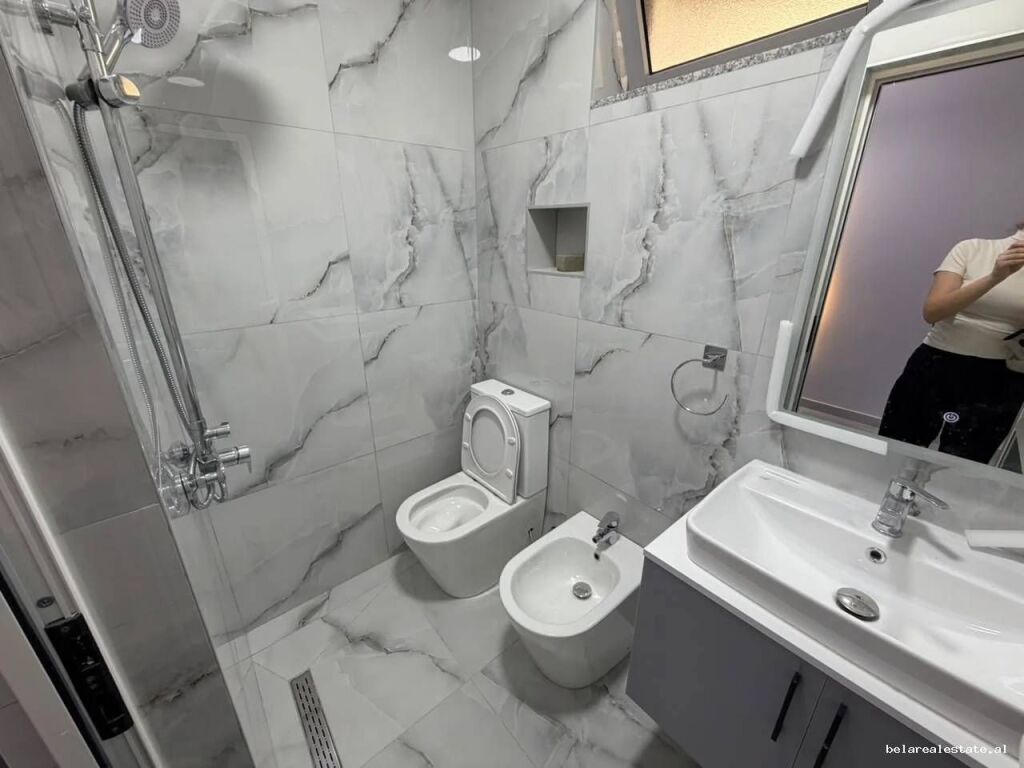 Vile Me Qera 1+1 Tek Bulevardi Zhan D'Ark (ID BV22710) Tirane