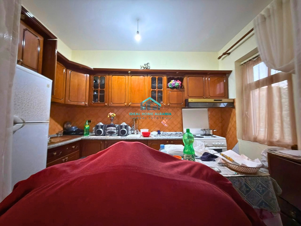 CASA PRIVATA IN VENDITA – SPIAGGIA VECCHIA, VLORË