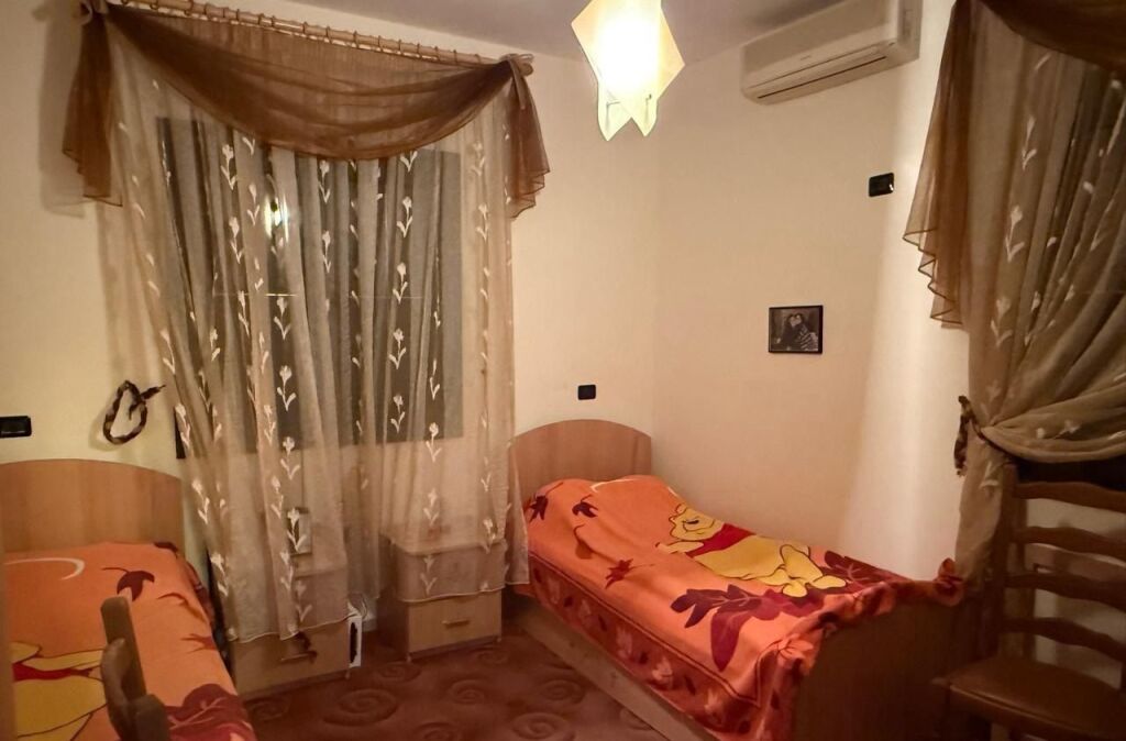 Shitje | Vilë 4 + 1 | Golem, Fshati turistik Mondi i Rikes | 500000 €