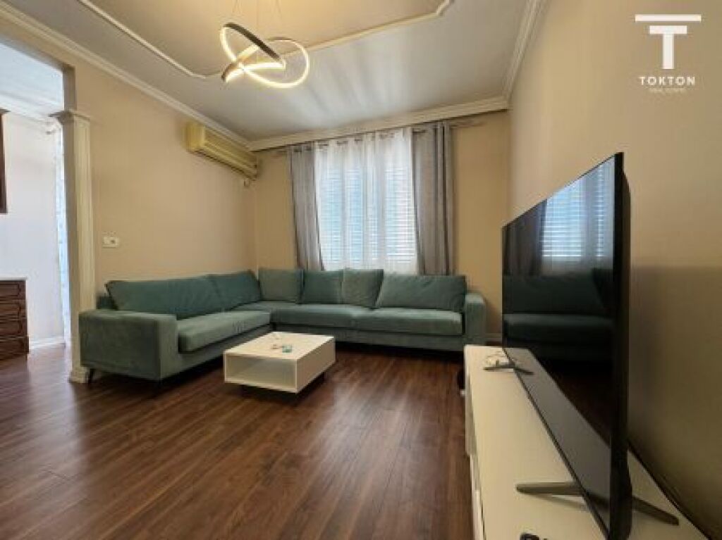 SHITET, APARTAMENT 3+1+2, KOMUNA E PARISIT, TIRANË