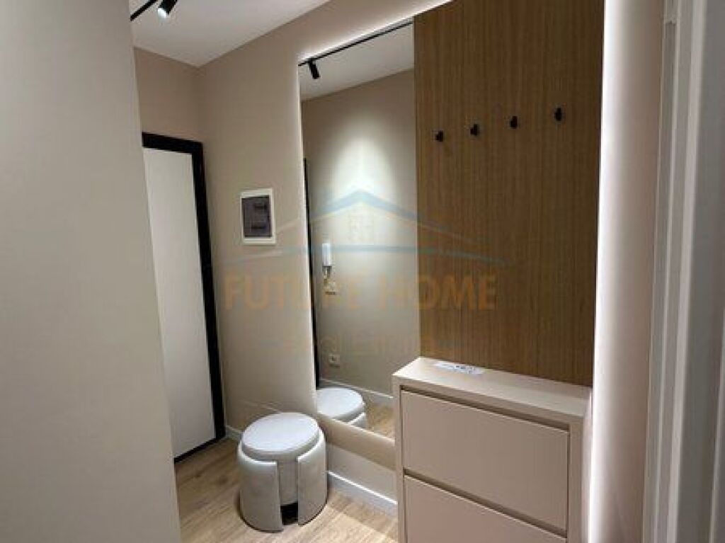 Shitet, Apartament 2+1, Golden Tower Residence, Rruga Mine Peza