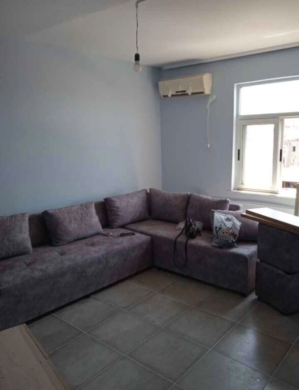 🔑 FOR SALE FURNISHED 1+1 APARTMENT – LAPRAKË, NEAR THE MILITARY HOSPITAL
