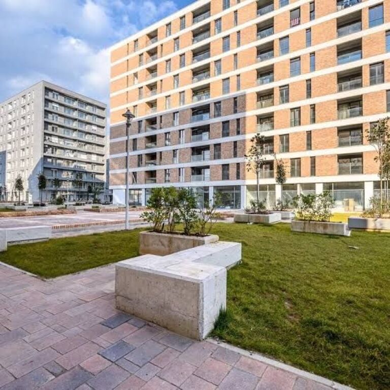 In vendita, Appartamento 2+1+2, Complesso Fiori Di Bosco, Tirana