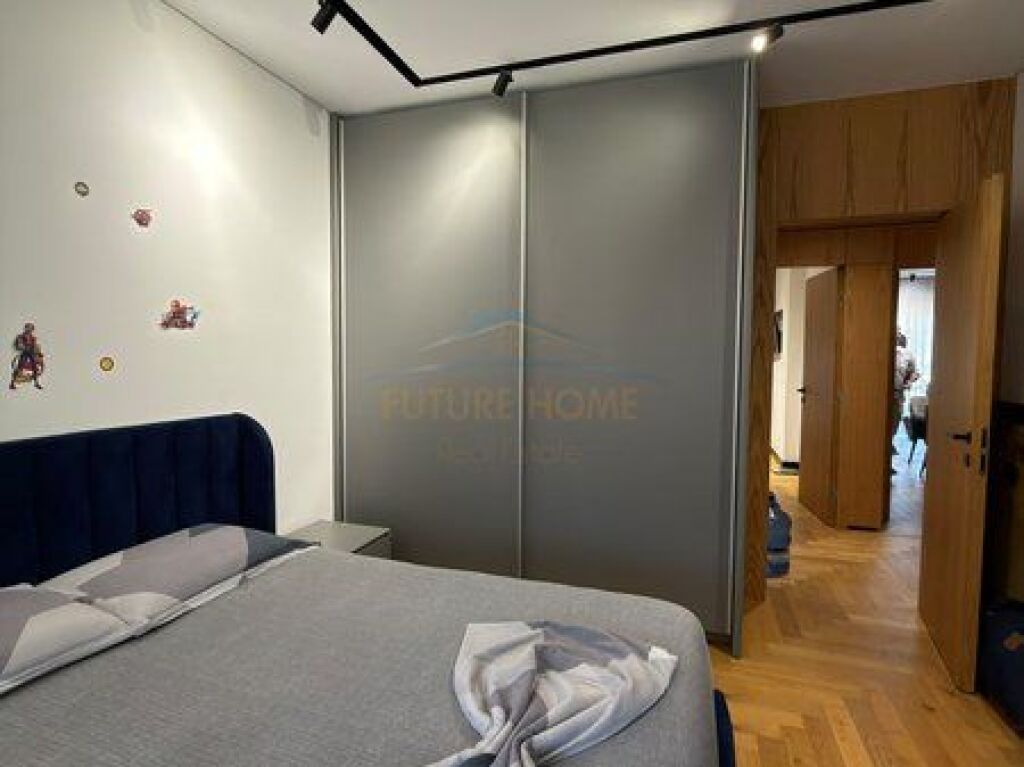 In vendita, Appartamento 2+1+2+ Posto Auto, G&amp;P Residence, Selite, Tirana