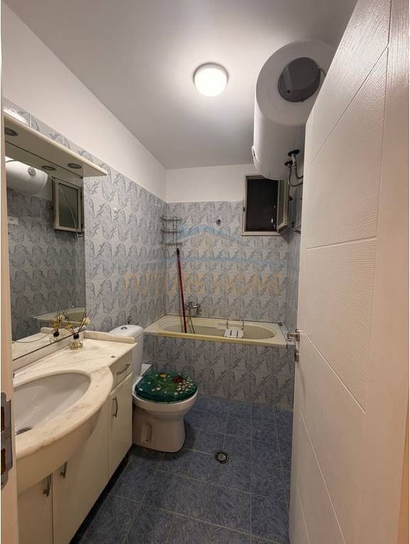 For sale, Apartment 1+1, Barricades Street, Tirana