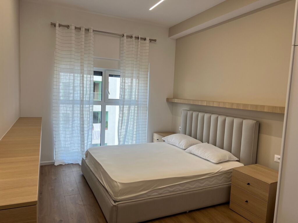🏢Ne zonen e Ali Demit,Rezidenca Kadiu jepet me qera apartament ,1+1,i sapo mobiluar 50,000Leke   