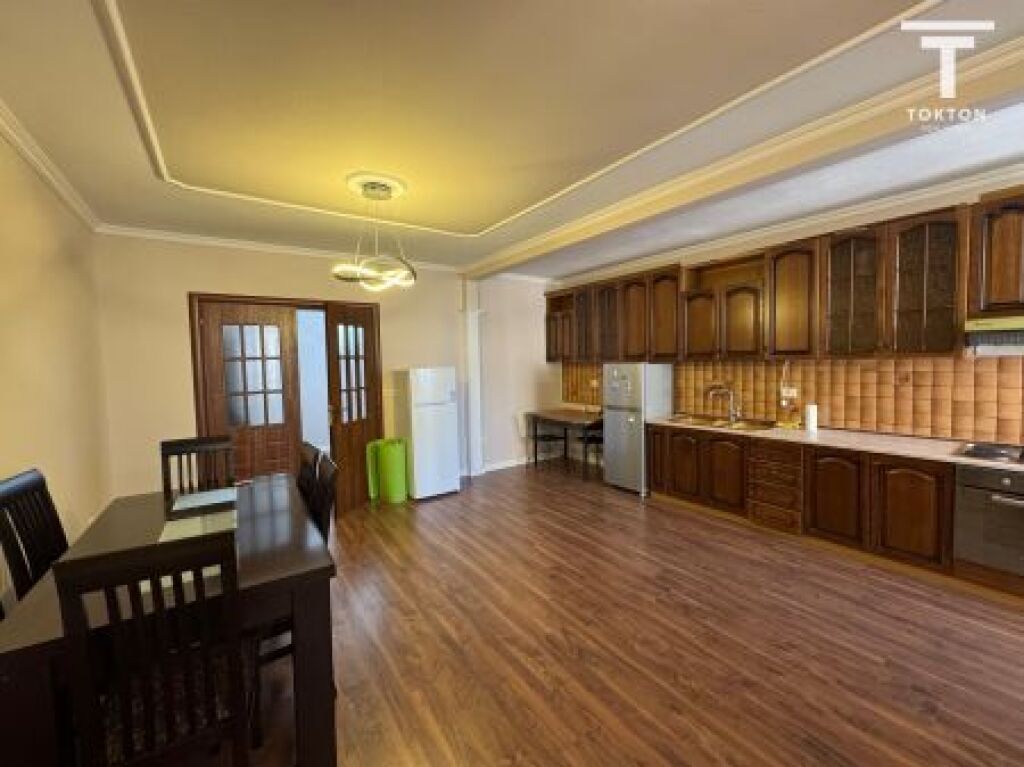 SHITET, APARTAMENT 3+1+2, KOMUNA E PARISIT, TIRANË