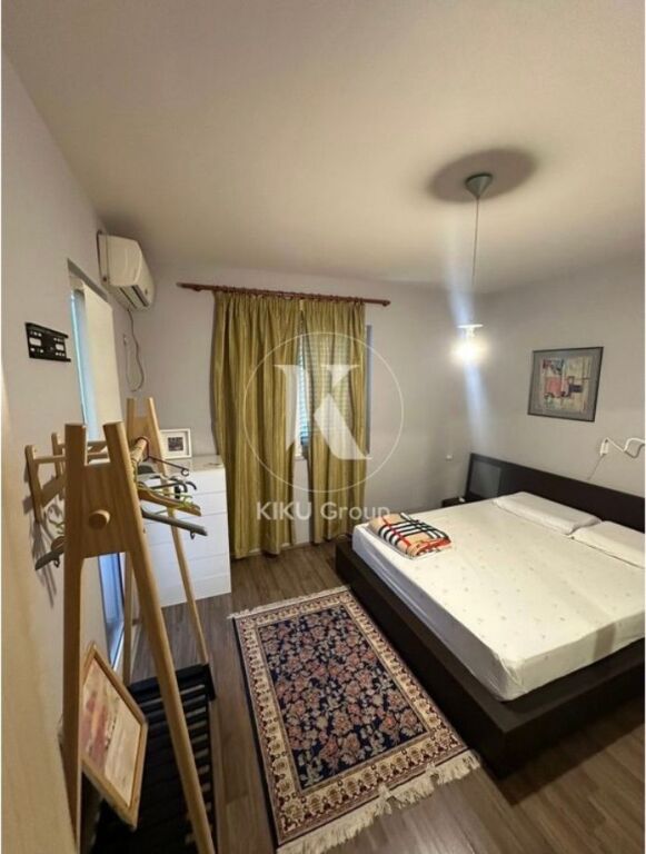 2-storey villa, white house teg, 2500 euros negotiable