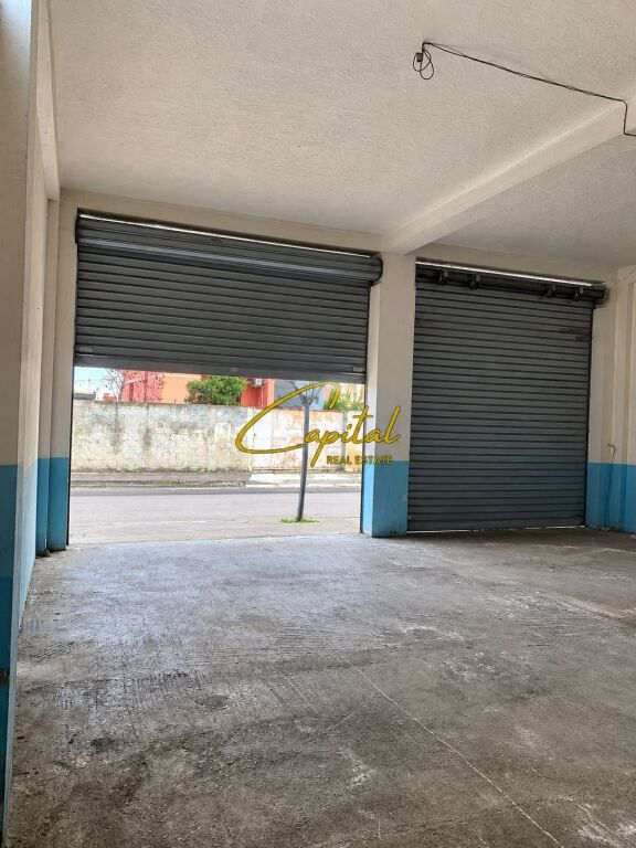 VENDESI MAGAZZINO 182 M2 YRSHEK 19.500.000 LEKE IN VENDITA