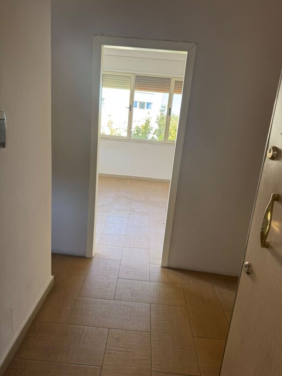 Rent | Apartament 3 + 1 | Liqeni i Thatë | 600 €/month