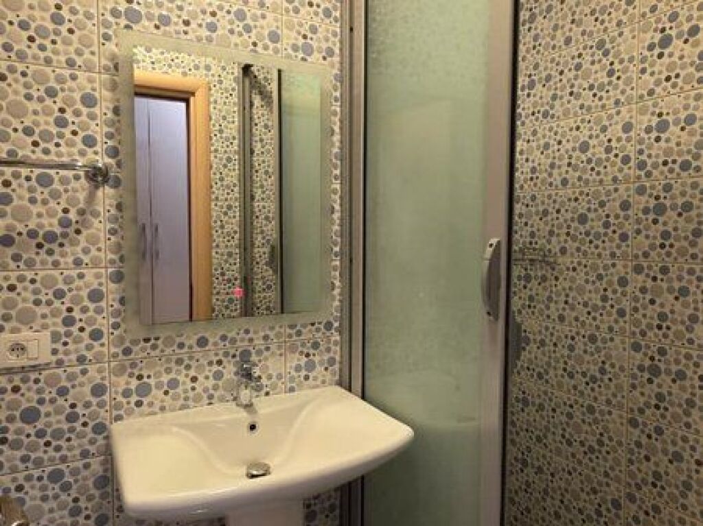 Qera, Duplex 3+1+3, Kodra e Diellit 1, Tiranë.
