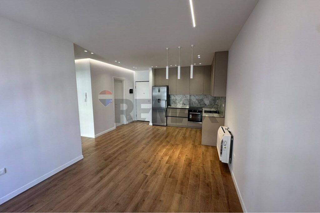 Apartament - Për Qira - Univers City, Tiranë(ID: 530261060-2140)