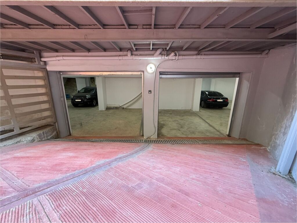 Basement for sale, 262m2, Near 21 Dhjetori, Tirana