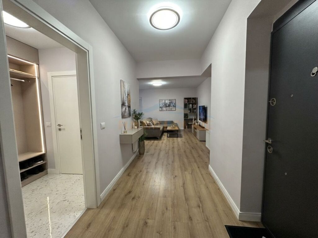 For sale, Apartment 1+1, Ali Demi, 1 May School, Tirana