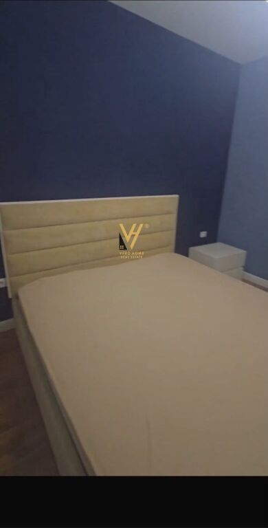 JEPET APARTAMENT 1+1+BLK ME QIRA NE QENDER 70.000 LEKE