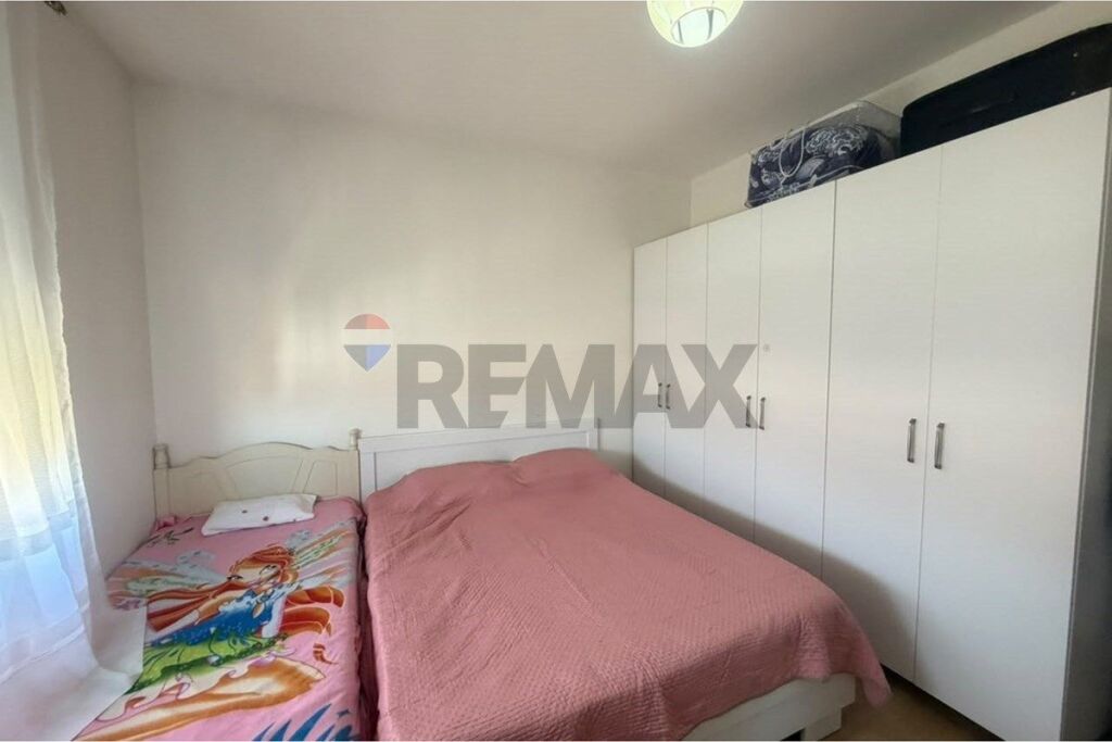 Apartament 2+1+2 per shitje Kinostudio