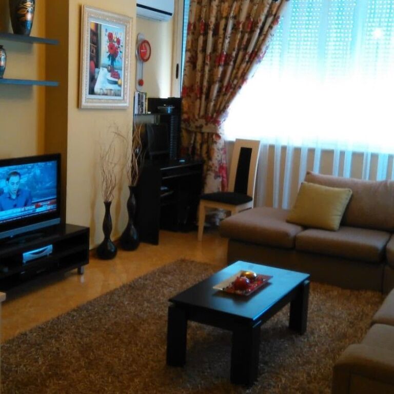 🏡 SHITET APARTAMENT 1+1 – RR. KONGRESI I MANASTIRIT