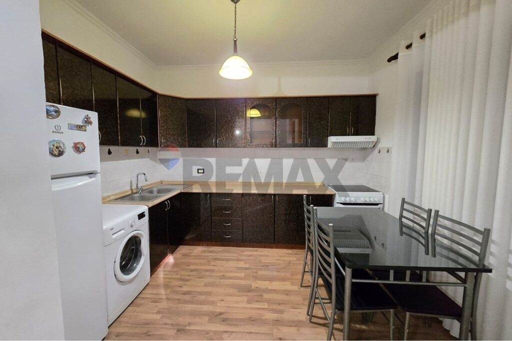 Apartament - Për Shitje - Shkolla e Bashkuar, Tiranë(ID: 530201003-727)
