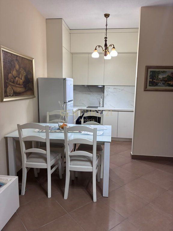 Affittasi 1+1 con balcone a Don Bosko