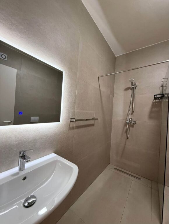 Apartment 1+1 for Rent – Tirana Center