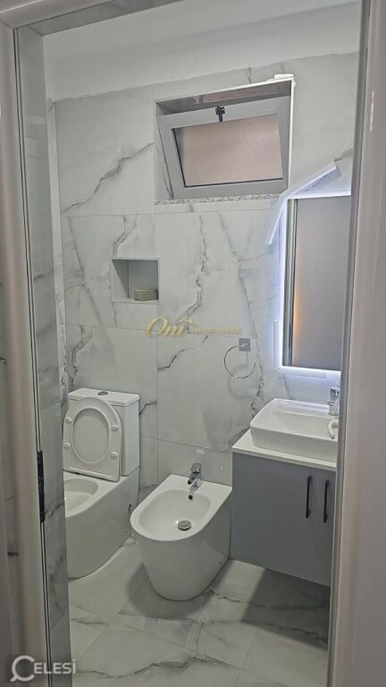 BRRYLI APARTMENT FOR RENT 1+1