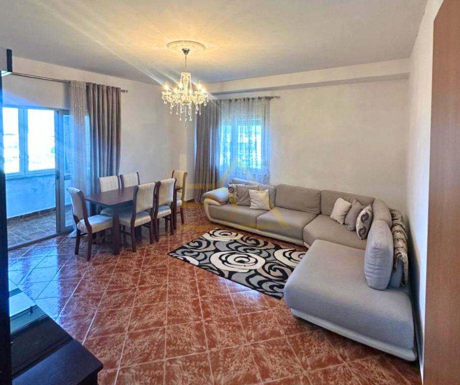 JEPET ME QIRA APARTAMENT 2+1+2 – MBRAPA CASA ITALIA, TIRANË