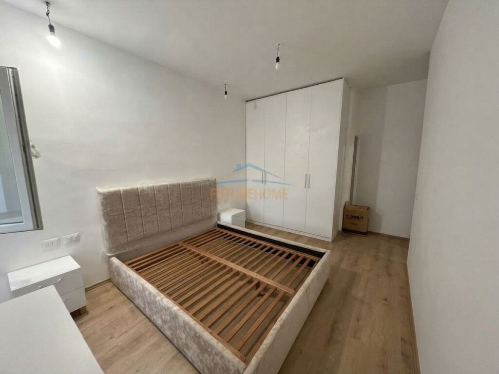 Shitet, Apartament 2+1+2, Aura Residence, Rruga Dritan Hoxha, Laprakë