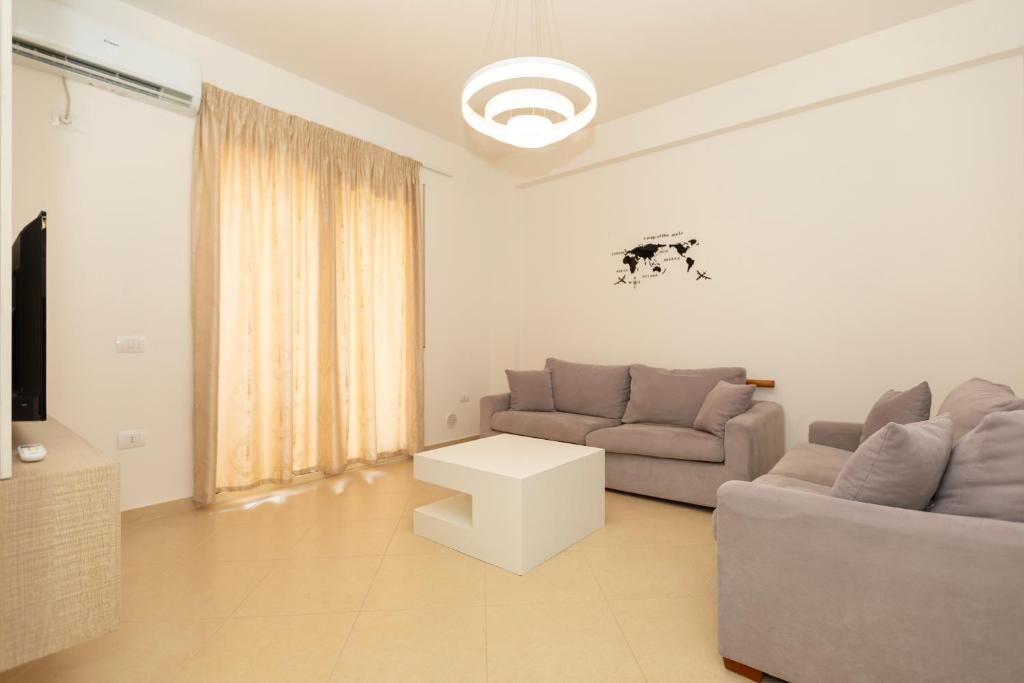 In affitto, appartamento 3+1, con vista panoramica nella città di Vlora.