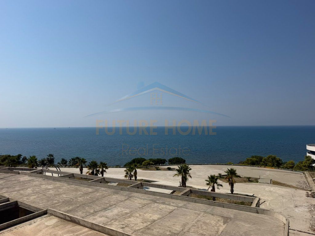 Shitet, Apartament 2+1+2, Currila, Durrës