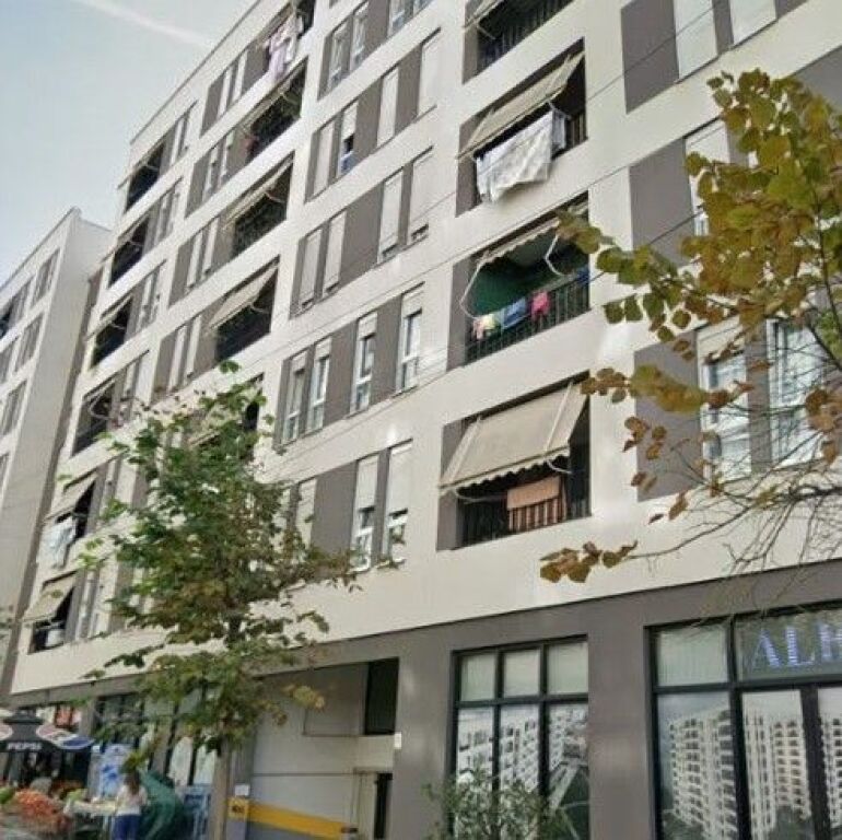 🏢✨ AMBIENTE COMMERCIALE IN VENDITA – VIA 5 MAJI