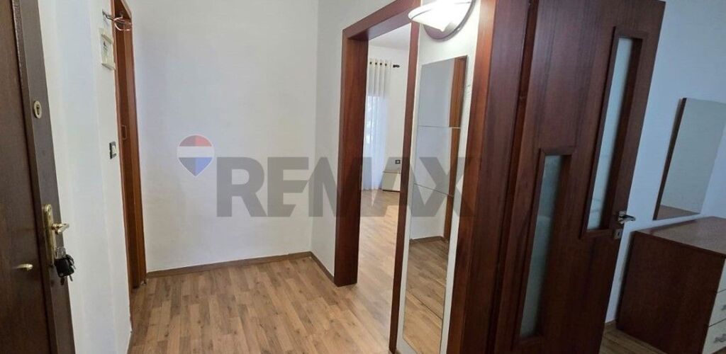 Shitet - Apartament 1+1 tek Shkolla Bashkuar  ID: 530201003-727