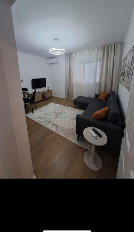 Apartament 1+1 me qera tek Ish Restorant Durrsi