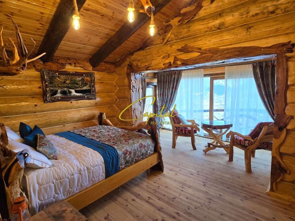 AGOTURIZEM ME QIRA 60.000 M2 IBE E SIPERME 10.000 EURO