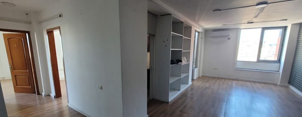 Affitto | Apartament 2 + 1 | George W. Bush Street | 1300 €/mese